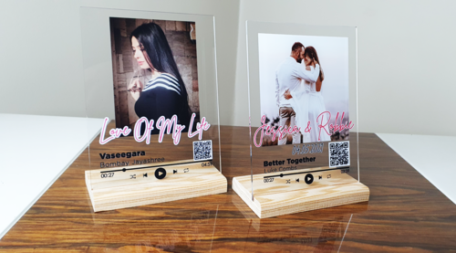 Acrylic Music Keepsake – Custom Song + Picture for Loved Ones